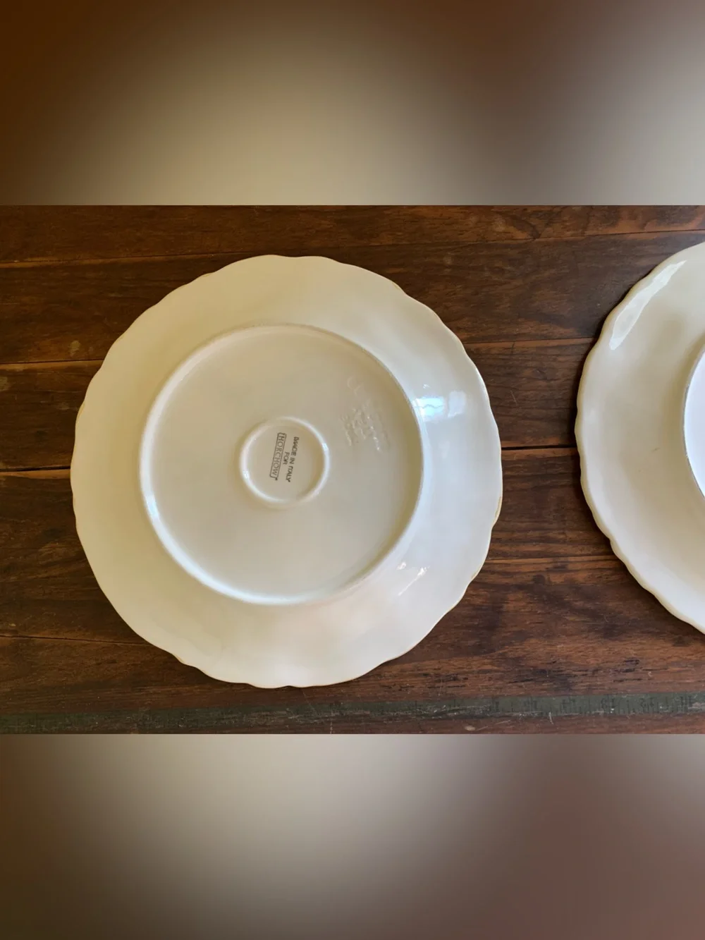 2 Horchow HCH20 Dinner Plates Cream Scalloped Grapes Ivory Ceramic